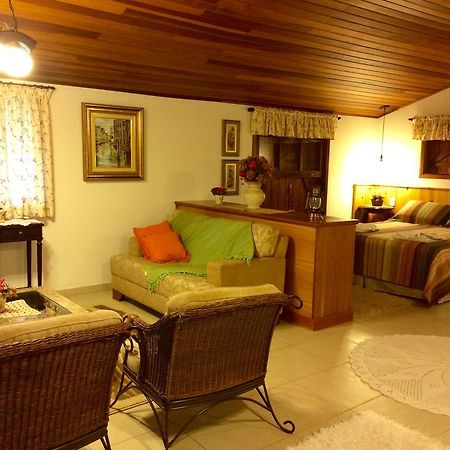Chale Aconchegante Villa Monte Verde  Ngoại thất bức ảnh