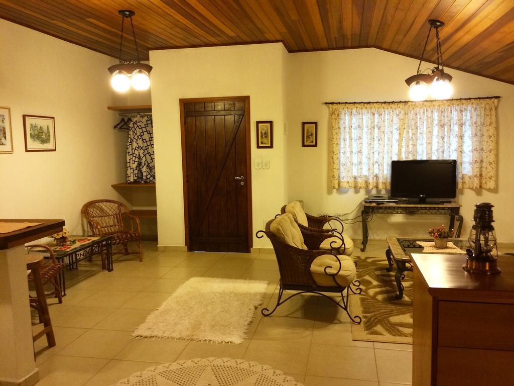 Chale Aconchegante Villa Monte Verde  Phòng bức ảnh